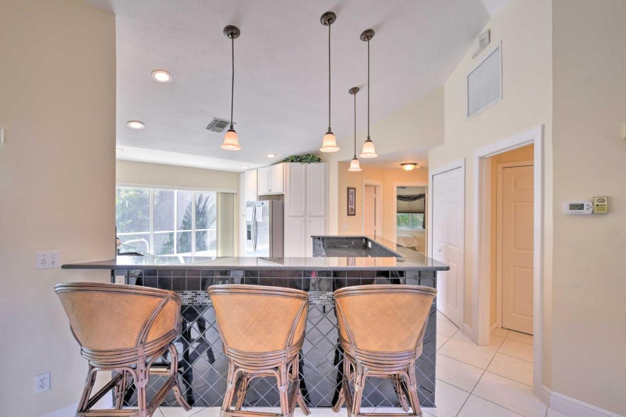 Canalfront Home With Private Saltwater Pool! Marco Island Bagian luar foto